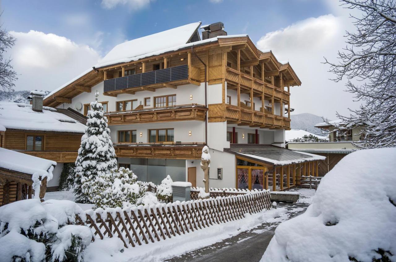 Hotel Theresia Garni St. Johann in Tirol Extérieur photo